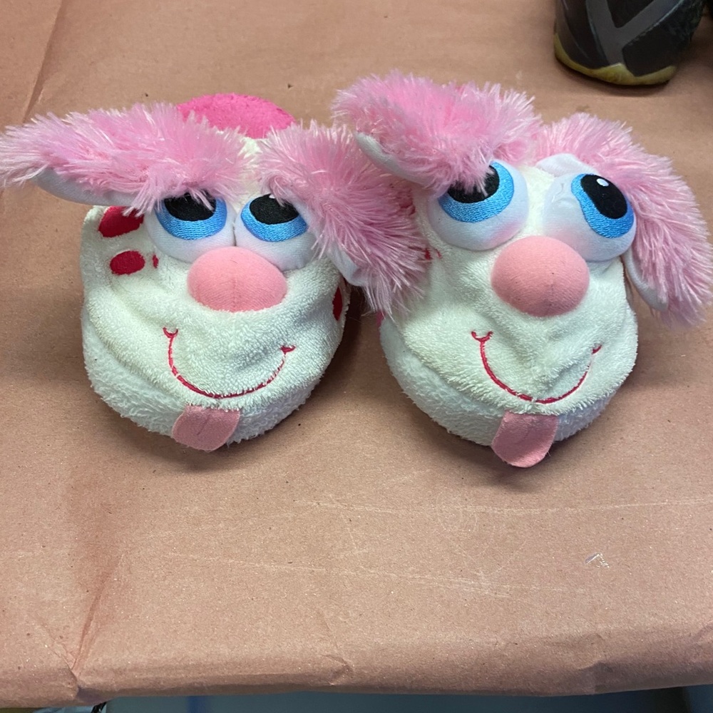 Girls slippers